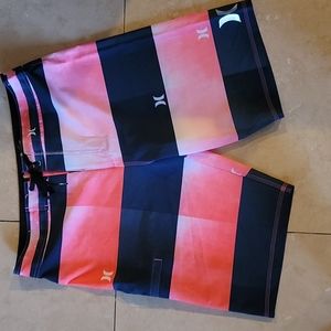 Hurley Men Board Shorts (Phanthom) New without Tag